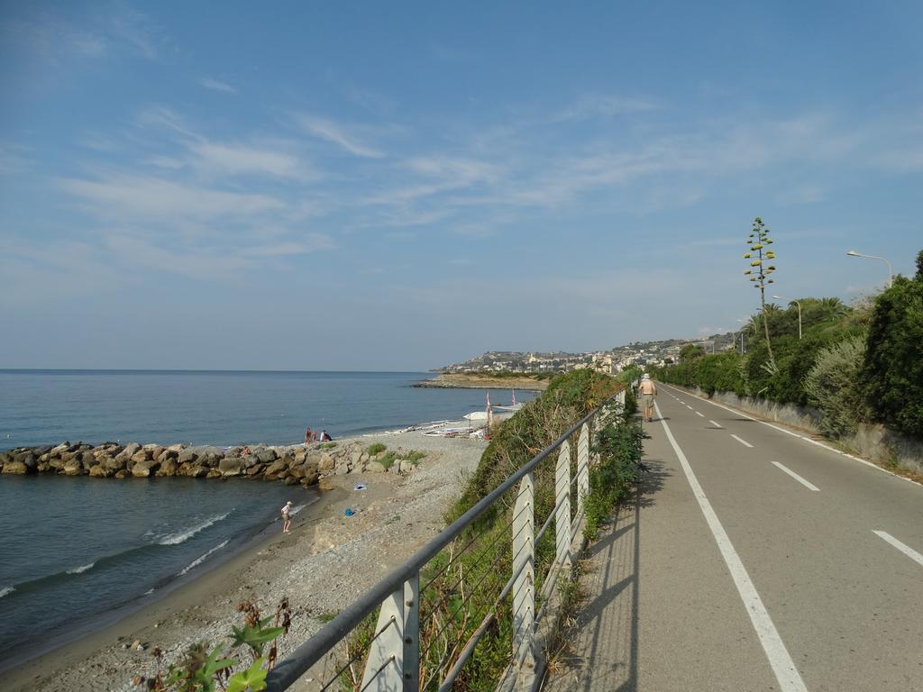 Strada Casai 19 Apartment Riva Ligure Exterior photo